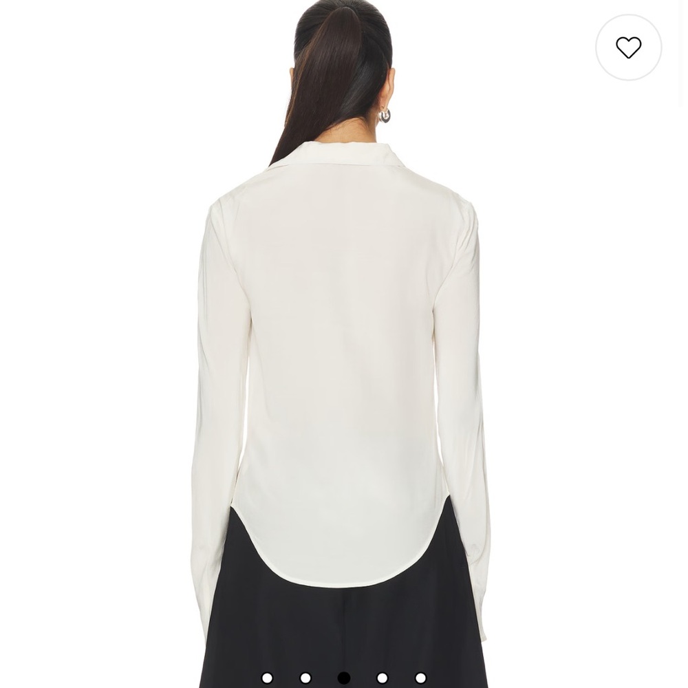 Saeunn Blouse in Ivory Eaves - Picture 2 of 3